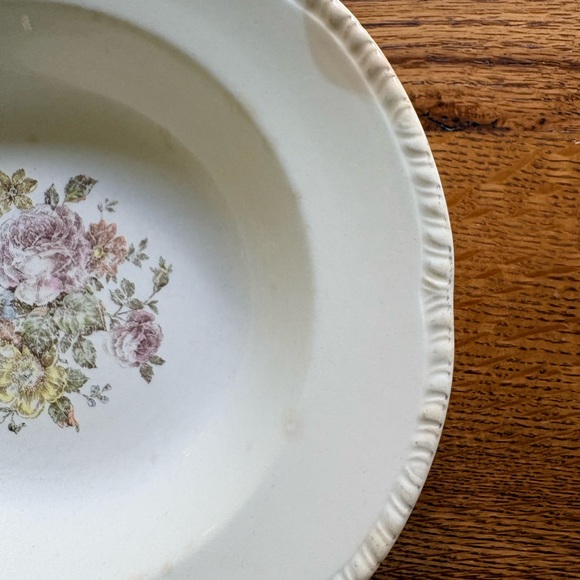 Cunningham & Pickett, Inc. Hand decorated Stratford Alliance Ohio- 1 bowl - Picture 11 of 15
